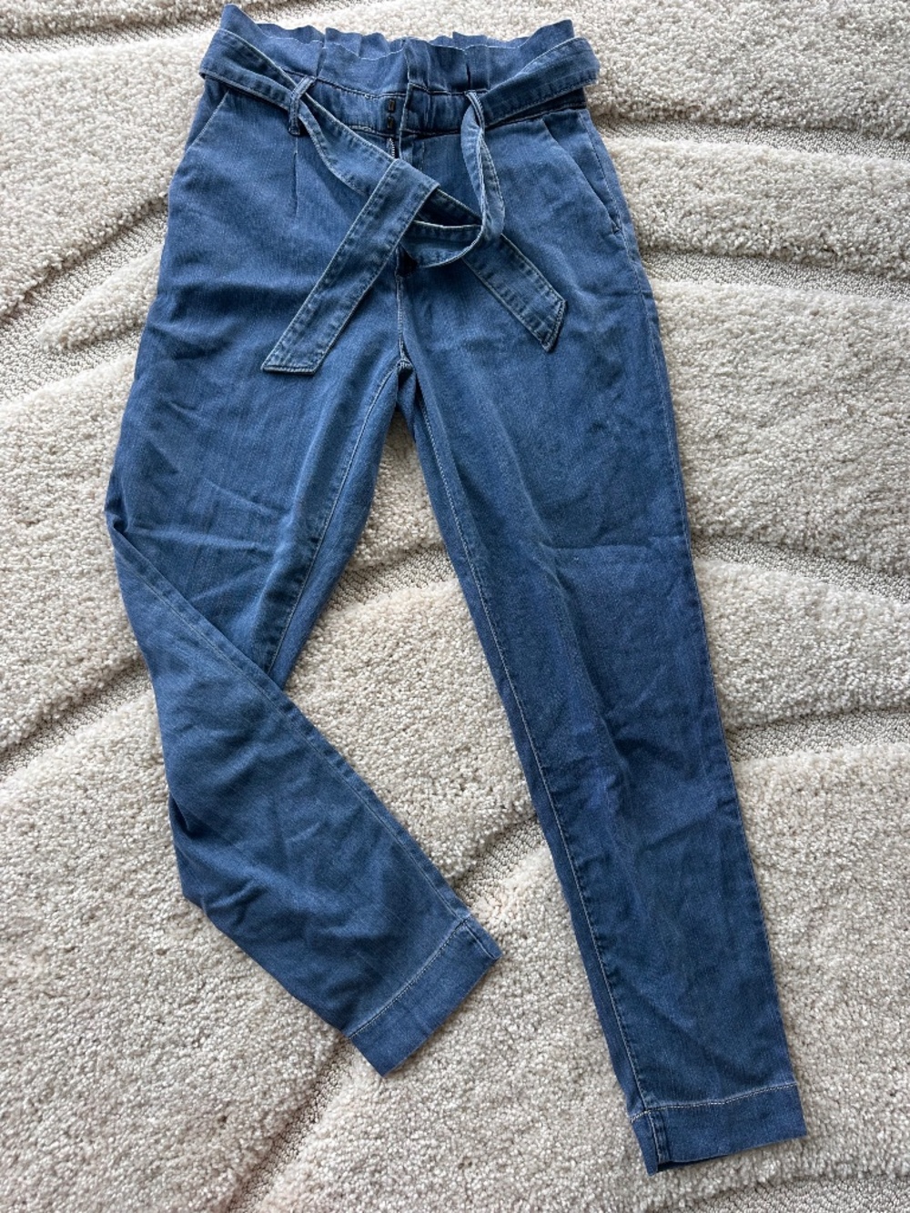 White House Black Market - High Waist, Ankle Pants - Size 2R